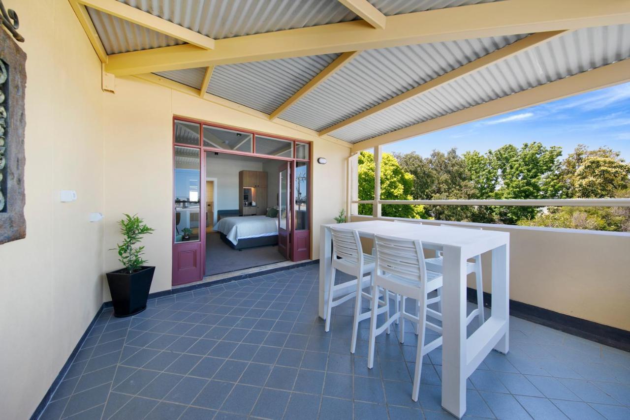 The Tanunda Club Guest Suites Εξωτερικό φωτογραφία